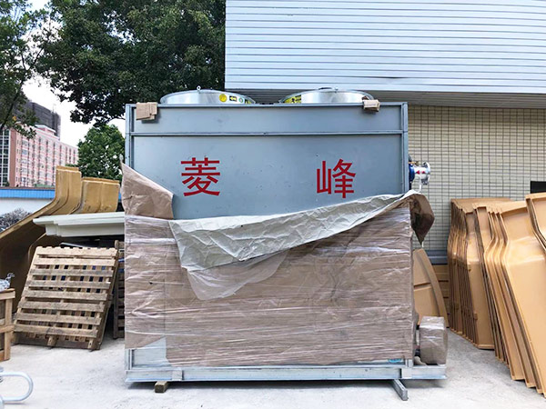 闡述成都玻璃鋼冷卻塔日常維護(hù)和保養(yǎng)方法有哪些?的圖片 闡述成都玻璃鋼冷卻塔日常維護(hù)和保養(yǎng)方法有哪些?的圖片